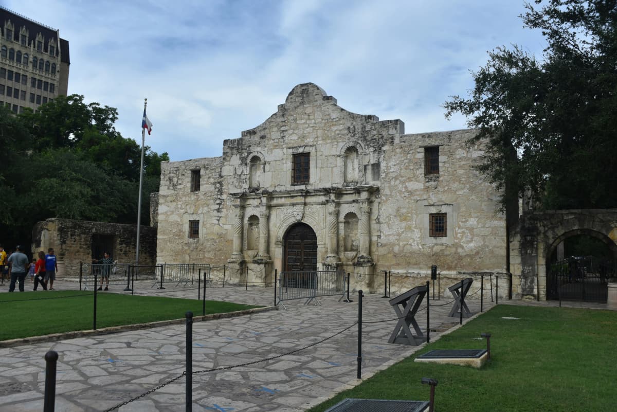 The limestone facade of the Alamo mission in downtown San Antonio, Texas